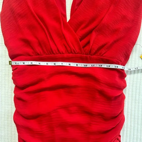 NEW Alice + Olivia Nanette Red Ruched Dress NWT - Picture 6 of 9